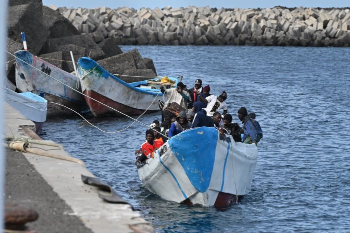 La UE mantiene su postura de externalizar fronteras y dará 200 millones de euros a Mauritania para frenar la migración