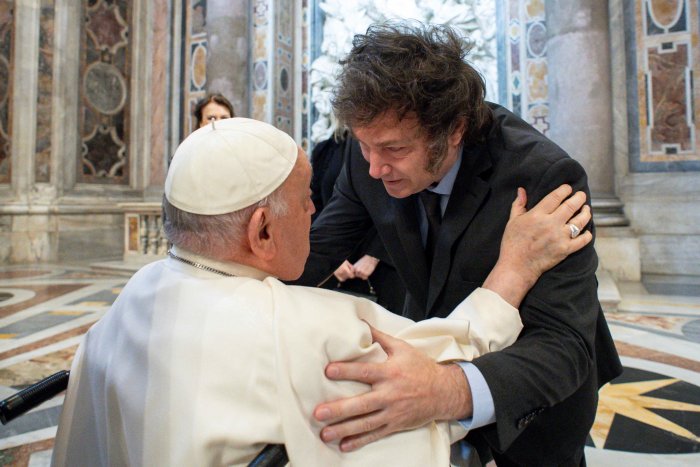 El papa advierte ante Milei de las "gangrenas" de la intolerancia