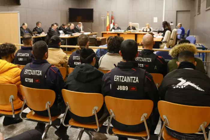 Condenas de diez a 20 años de prisión para seis acusados de la paliza que dejó en estado vegetativo a un joven en Amorebieta
