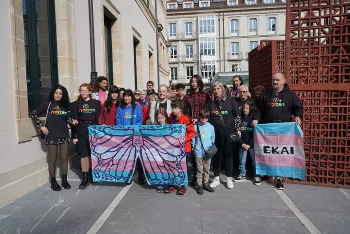 Todos los grupos salvo el PP aprueban la reforma de la 'ley trans' vasca