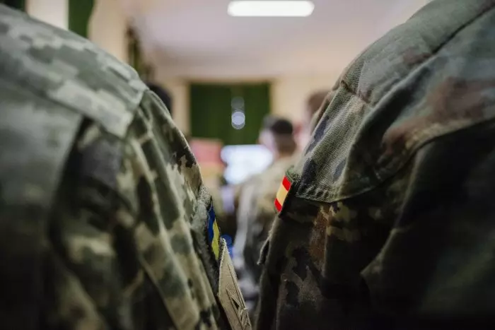 El Ejército sanciona a dos militares por el sorteo de una prostituta en un cuartel de Barcelona