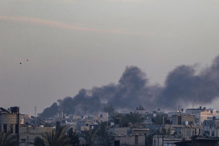 Israel asegura haber destruido lanzaderas de cohetes en Gaza mientras continúan los combates en Jan Yunis
