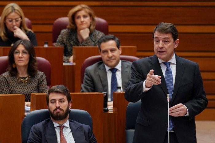 El PSOE se opone a una subvención de 21 millones para 'TeleMañueco' en el presupuesto de Castilla y León de PP y Vox