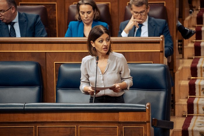 La lacra de la pobreza infantil se abre hueco en el Congreso en medio de la batalla parlamentaria