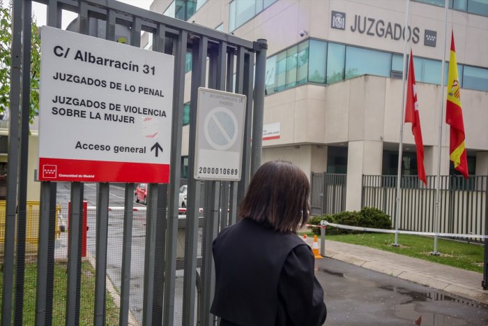 Justicia admite que 27 localidades cuentan con juzgados de violencia sobre la mujer saturados, y siete de ellos, colapsados