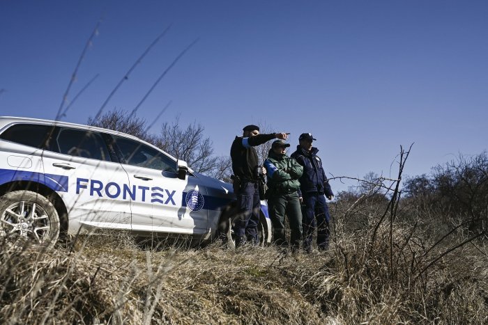 El Parlamento Europeo aprueba un pacto migratorio que las ONG califican como un recorte en derechos