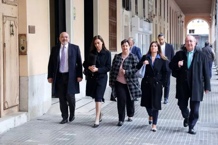 Dimiten los portavoces de Vox en el Parlamento balear y abren otra crisis en el partido