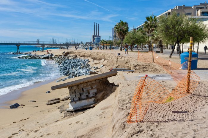 Solucions naturals per fer front als impactes del canvi climàtic i restaurar la fràgil costa catalana