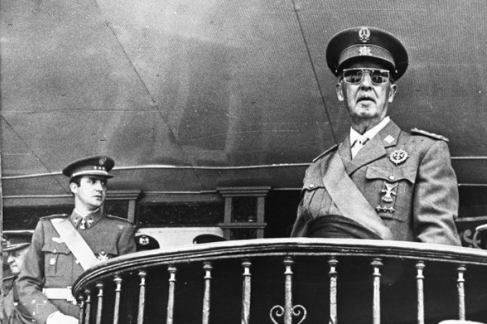 'Ni Franco era tonto ni murió en la cama' y otros grandes mitos del franquismo