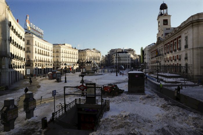 DIRECTO | Casi un tercio de las calles de Madrid ya han sido limpiadas de nieve