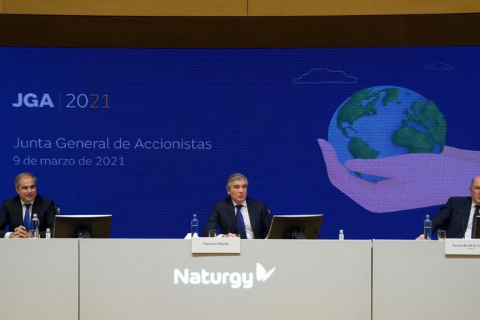 Naturgy dice que "ni está ni va a estar parada" por la opa de IFM