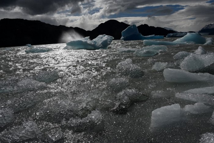 Un nuevo récord climático deja temperaturas entre 30ºC y 40ºC por encima de lo normal en el Ártico y la Antártida