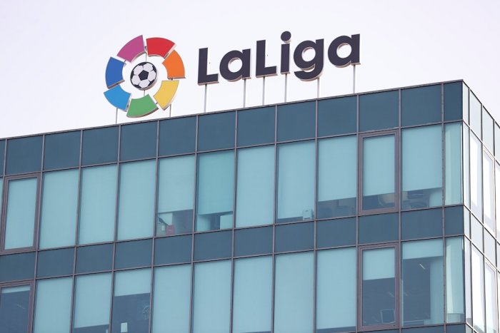 LaLiga aprueba el acuerdo con el fondo CVC sin la participación del Real Madrid y el Barcelona