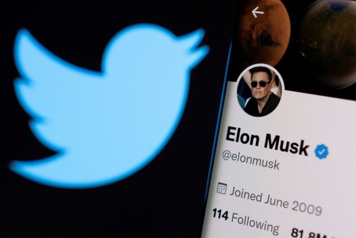 El multimillonario Elon Musk lanza una OPA sobre Twitter por 40.000 millones y amenaza con vender sus acciones si la rechazan