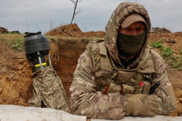 La UE multiplica sus partidas para armas en Ucrania y se olvida de los fondos para la crisis alimentaria