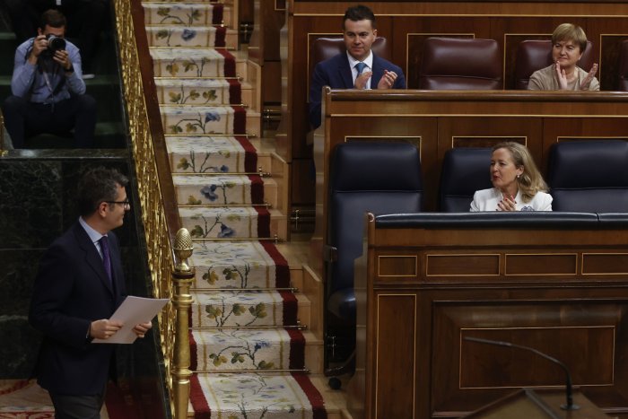 El Govern espanyol salva el decret de les mesures anticrisi per una majoria simple molt ajustada