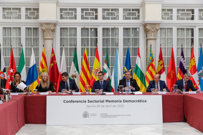 El Gobierno destina tres millones de euros a las autonomías para actividades de Memoria Democrática