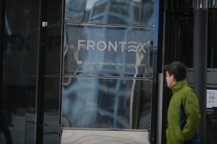 Frontex no investigará a su director tras su dimisión por consentir violaciones de los derechos de los migrantes