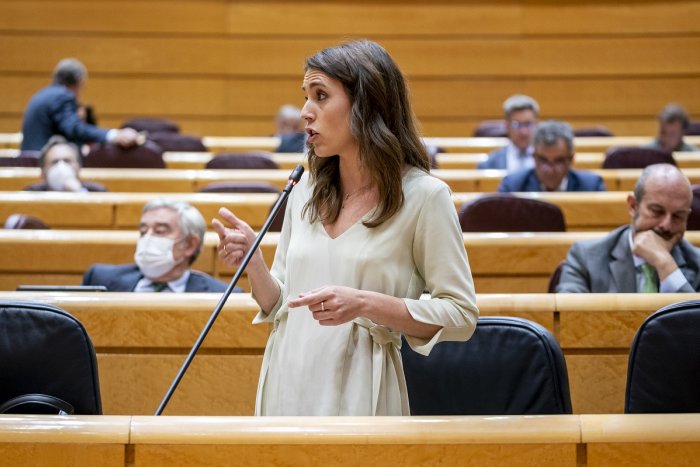 El Govern espanyol arriba a un acord perquè les baixes per menstruacions doloroses les financi l'Estat