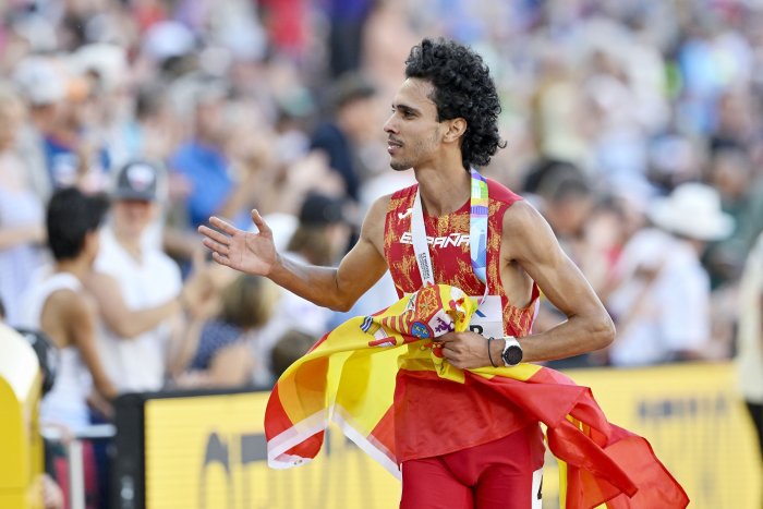 Mohamed Katir, bronce mundialista: "Si la gente tuviera oportunidades donde vive, nadie se marcharía de su casa"