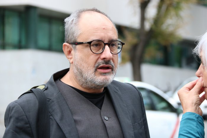 Baños no declara en el judici per negar-se a respondre a Vox perquè no ho pot fer en català