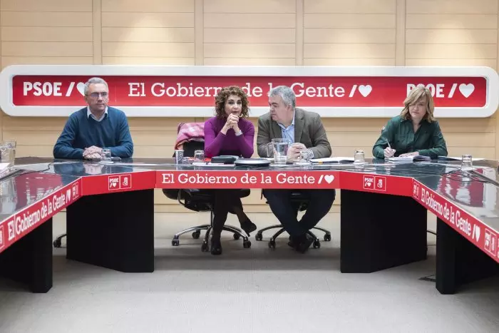 El PSOE critica la propuesta de Feijóo sobre que gobierne la lista más votada: "Ni se la cree ni la apoyan en el PP"