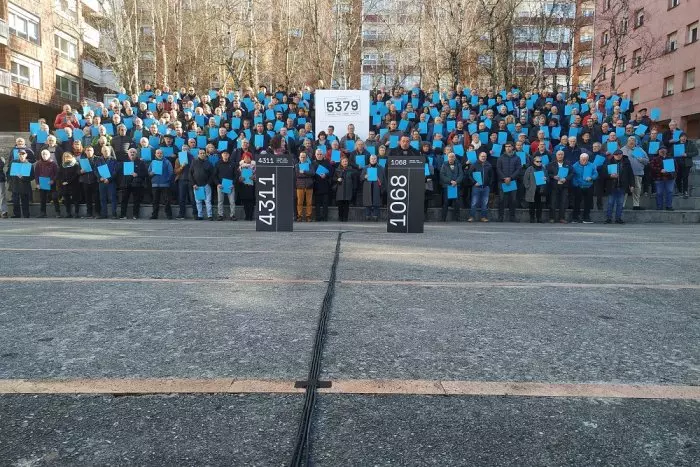 'Carpetas azules' para exigir la reparación de las 5.379 personas torturadas en Euskadi