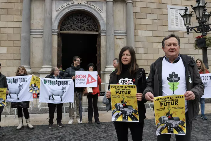 Un centenar d'entitats se sumen a la manifestació conjunta de dissabte contra els "megraprojectes urbanístics"