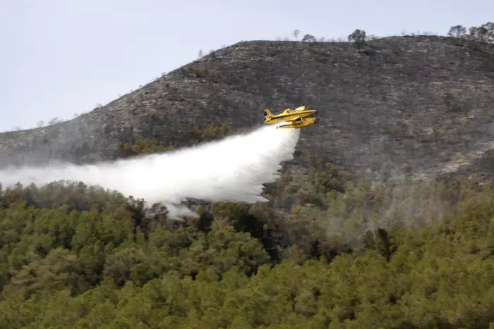 Extingit l'incendi forestal de la Franja de Ponent després de cremar més de 450 hectàrees