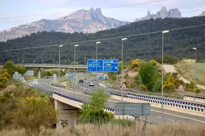 Acord entre els governs català i espanyol per perllongar la B-40