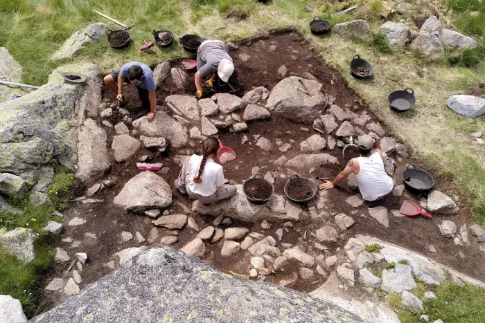 Troballa a 2.280 metres d'altitud: documenten una casa de l'Edat del Bronze al Parc Nacional d'Aigüestortes