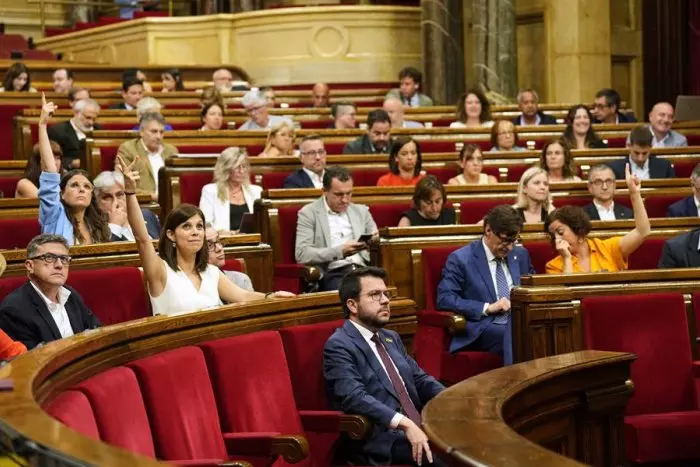 ERC admite "conversaciones" con Junts ante la posible investidura de Sánchez