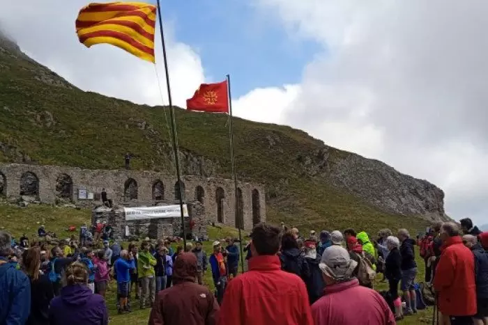 600 persones es mobilitzen al Port de Salau per reclamar la protecció del català i l'occità