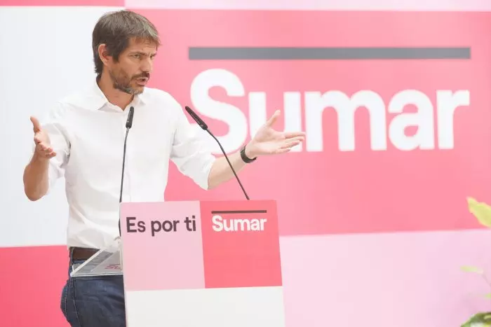 Sumar acusa al PSOE de "falta de ambición" y le reclama que negocie "en serio" el acuerdo de Gobierno