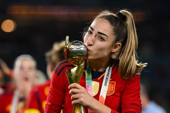 Fallece el padre de Olga Carmona, la goleadora española en la final del Mundial