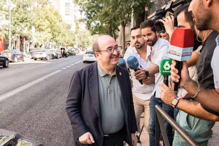 Iceta anuncia que "la semana que viene el CSD va a comunicar al TAD la presentación de diversas denuncias" contra Rubiales