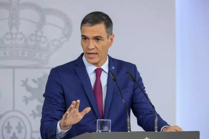 Sánchez aplana el camí a l'amnistia, però rebutja el referèndum: "No té cabuda a la Constitució"