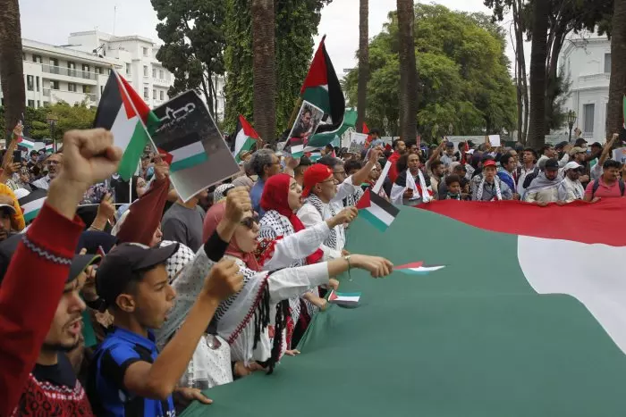 La manifestación más grande en años protesta en Rabat contra la normalización de las relaciones entre Marruecos e Israel