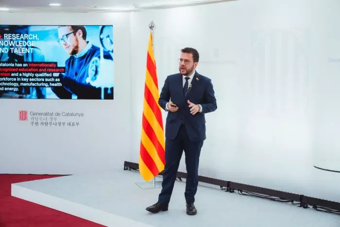 Aragonès engega a Corea una campanya mundial per promocionar Catalunya