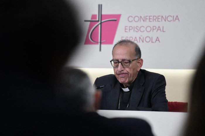 La Iglesia manipuló cifras para excluir a más de 300 víctimas en su informe sobre pederastia