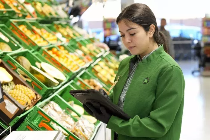 Mercadona reparte 600 millones en primas entre su plantilla en 2024