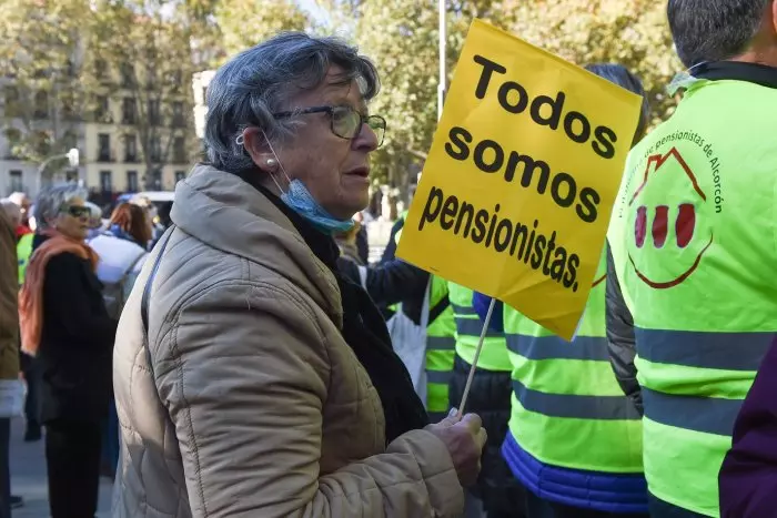 La sangrante brecha de las pensiones: 'No podemos tener a tantas pensionistas por debajo del umbral de la pobreza'