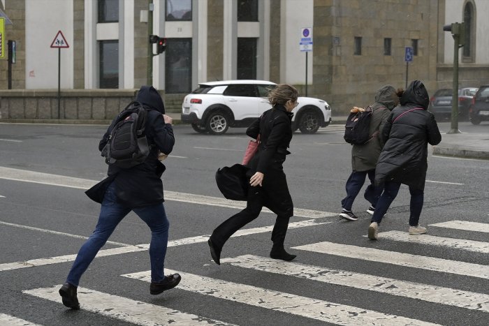 El temporal afecta con intensidad a Catalunya y los archipiélagos