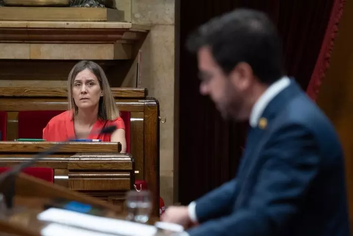 Els comuns rebutgen la darrera oferta del Govern sobre el Hard Rock