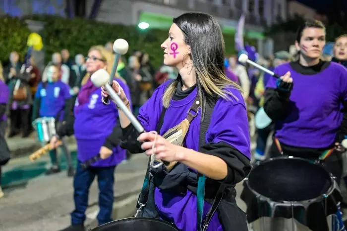 'Público' utilizará el femenino plural para las profesiones feminizadas