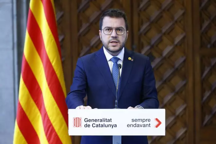 Aragonès avança les eleccions al Parlament pel 12 de maig després del rebuig als pressupostos
