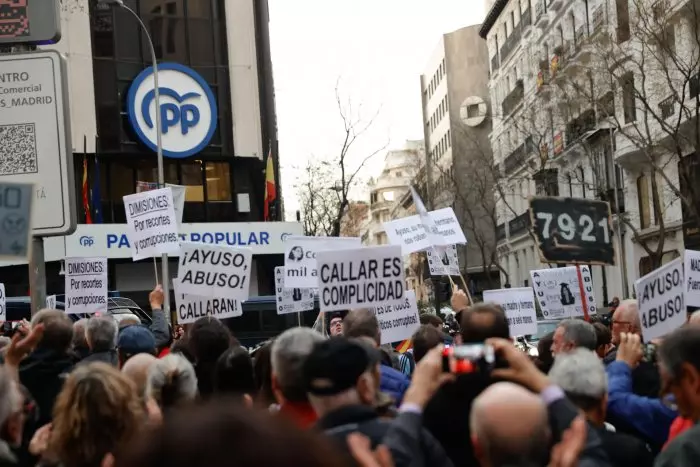 Una agrupación feminista denunciará a los ultras Javier Negre y Vito Quiles por humillar a una mujer con discapacidad