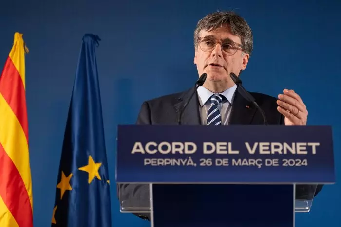 Puigdemont se traslada a vivir al sur de Francia para preparar su retorno tras el 12M