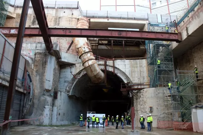 La tuneladora de l'L9 del metro està aturada des del febrer pel desgast de la màquina