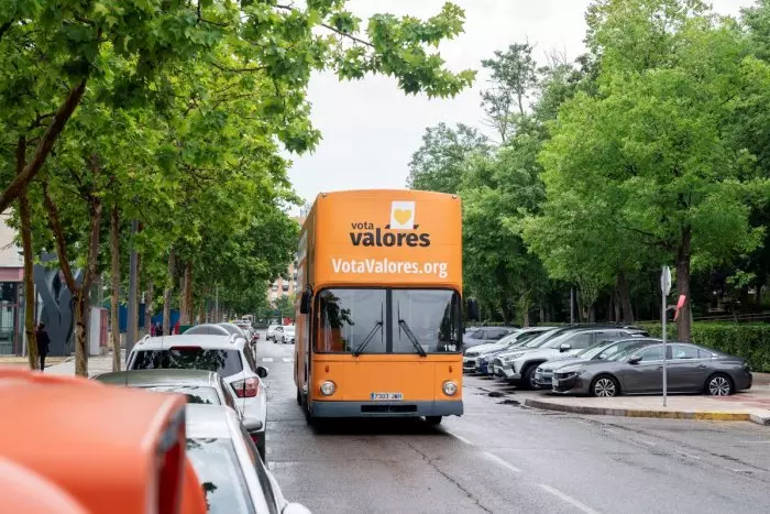 Hazte Oír incursiona en la campaña vasca y sitúa al PNV junto a PP y Vox como partidos de "centroderecha"